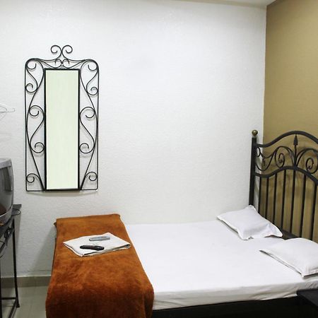 Hotel Preetam Aurangabad Εξωτερικό φωτογραφία
