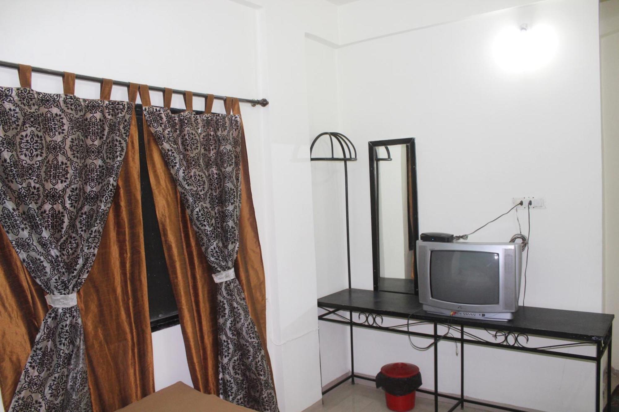 Hotel Preetam Aurangabad Εξωτερικό φωτογραφία