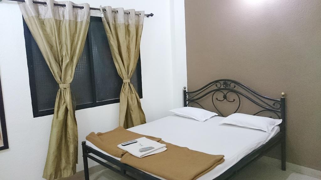 Hotel Preetam Aurangabad Εξωτερικό φωτογραφία